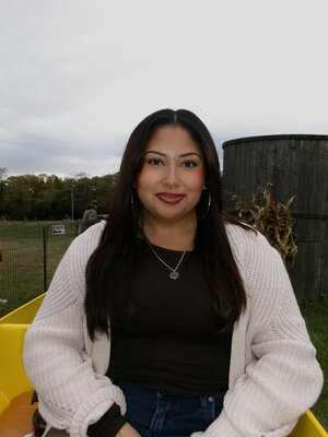 Photo of Clarissa Segura