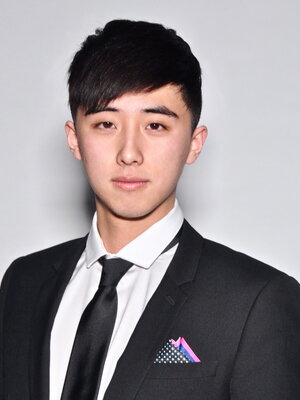 Yuewei Yang