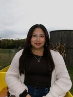 Photo of Clarissa Segura